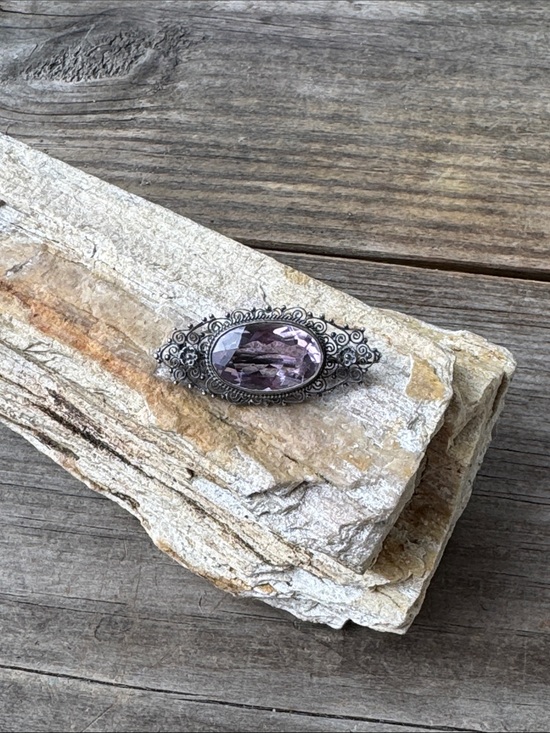925 Sterling Silver Jewelry - Antique Sterling Silver Brooch with Amethyst Crystal